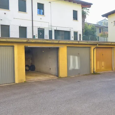 Casa Vittoria Roe